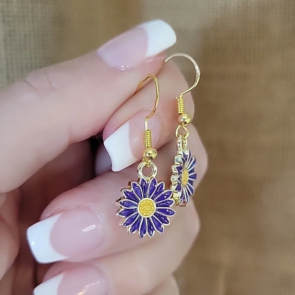 PURPLE DAISY DAINTY DROP EARRINGS
